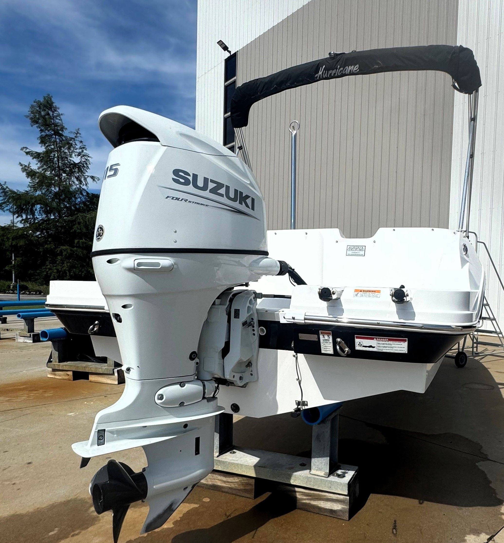 2021 Hurricane SunDeck Sport 185 OB - 8
