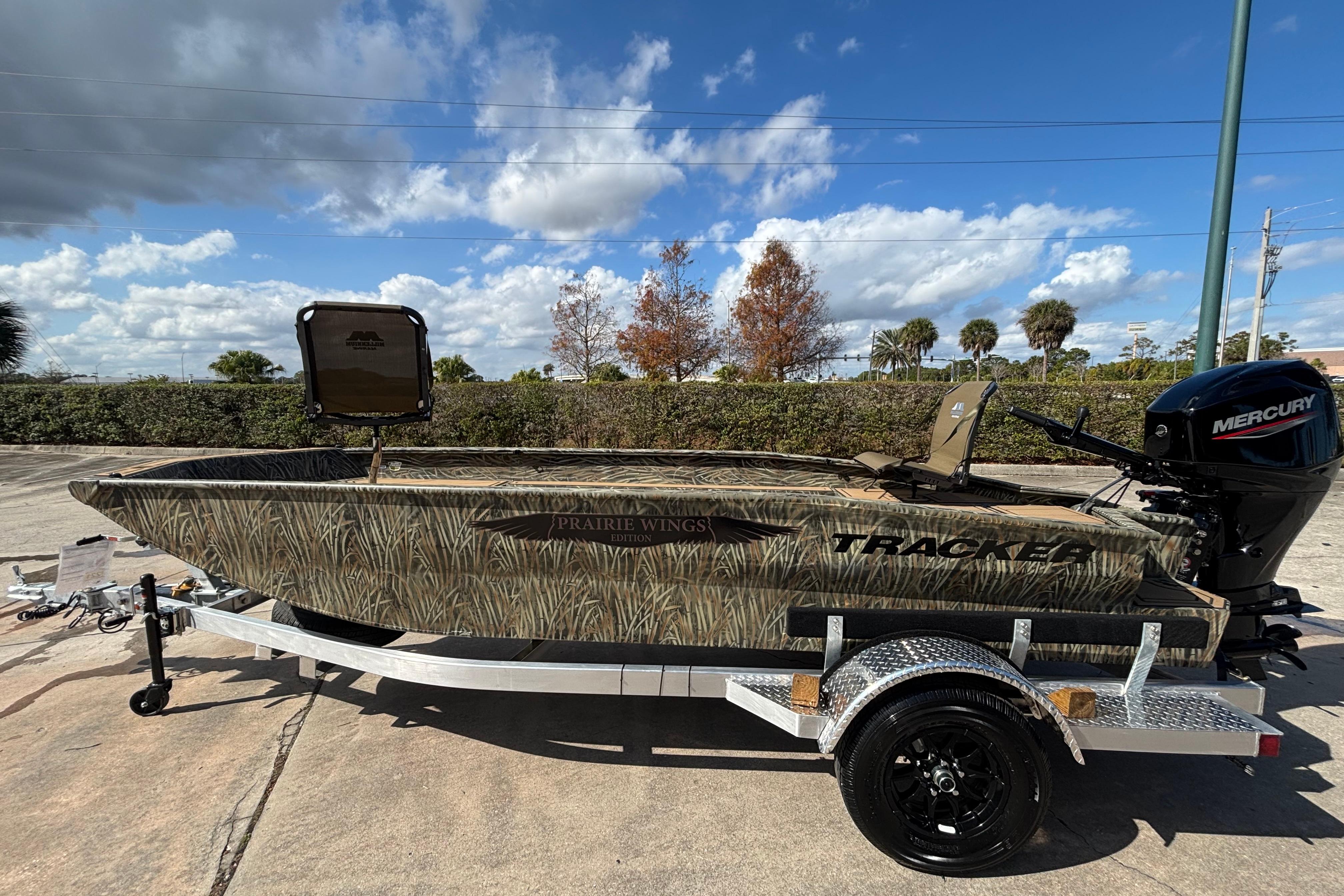 2026 Tracker Grizzly 1650 T Prairie Wings Edition