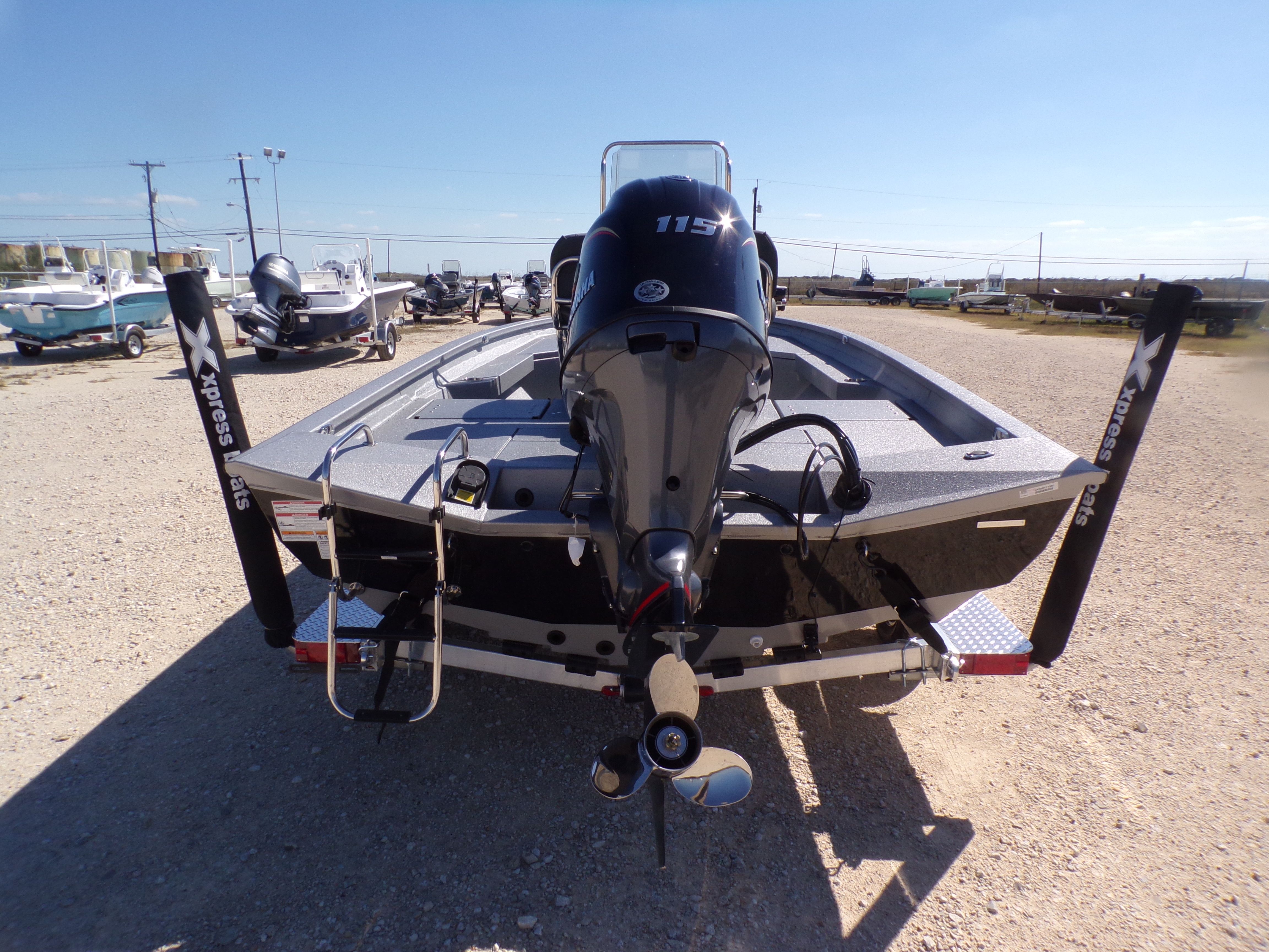 2026 Xpress H20B Bay - 9