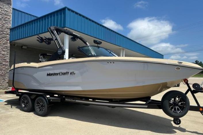 2025 MasterCraft NXT24