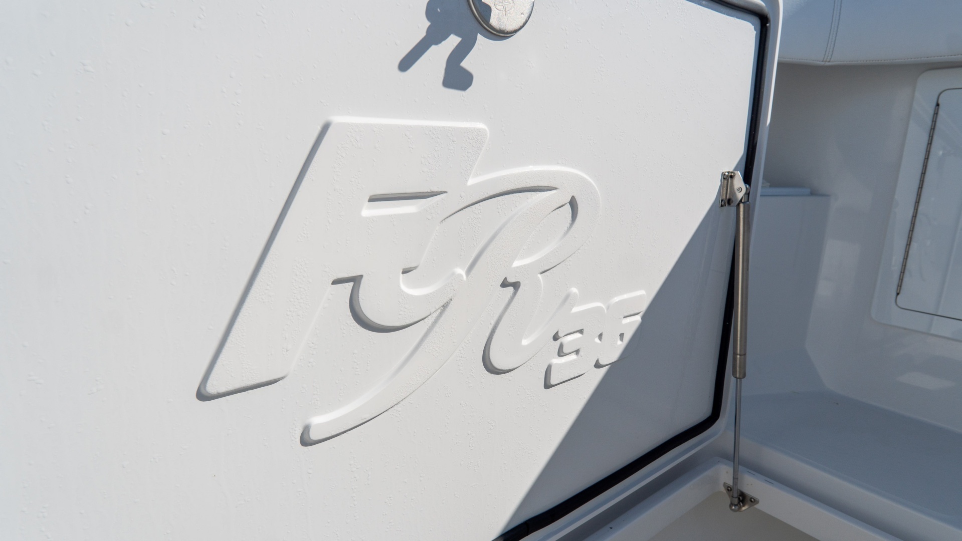 2025 Front Runner 36 CC - Image 47