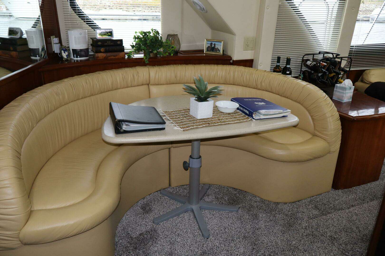 2006 Bluewater 5200 - Image 40