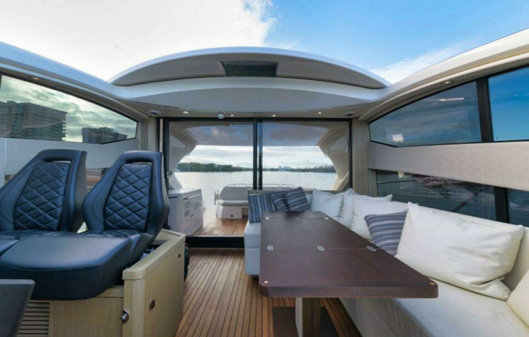 2017 Sunseeker Predator - Image 16