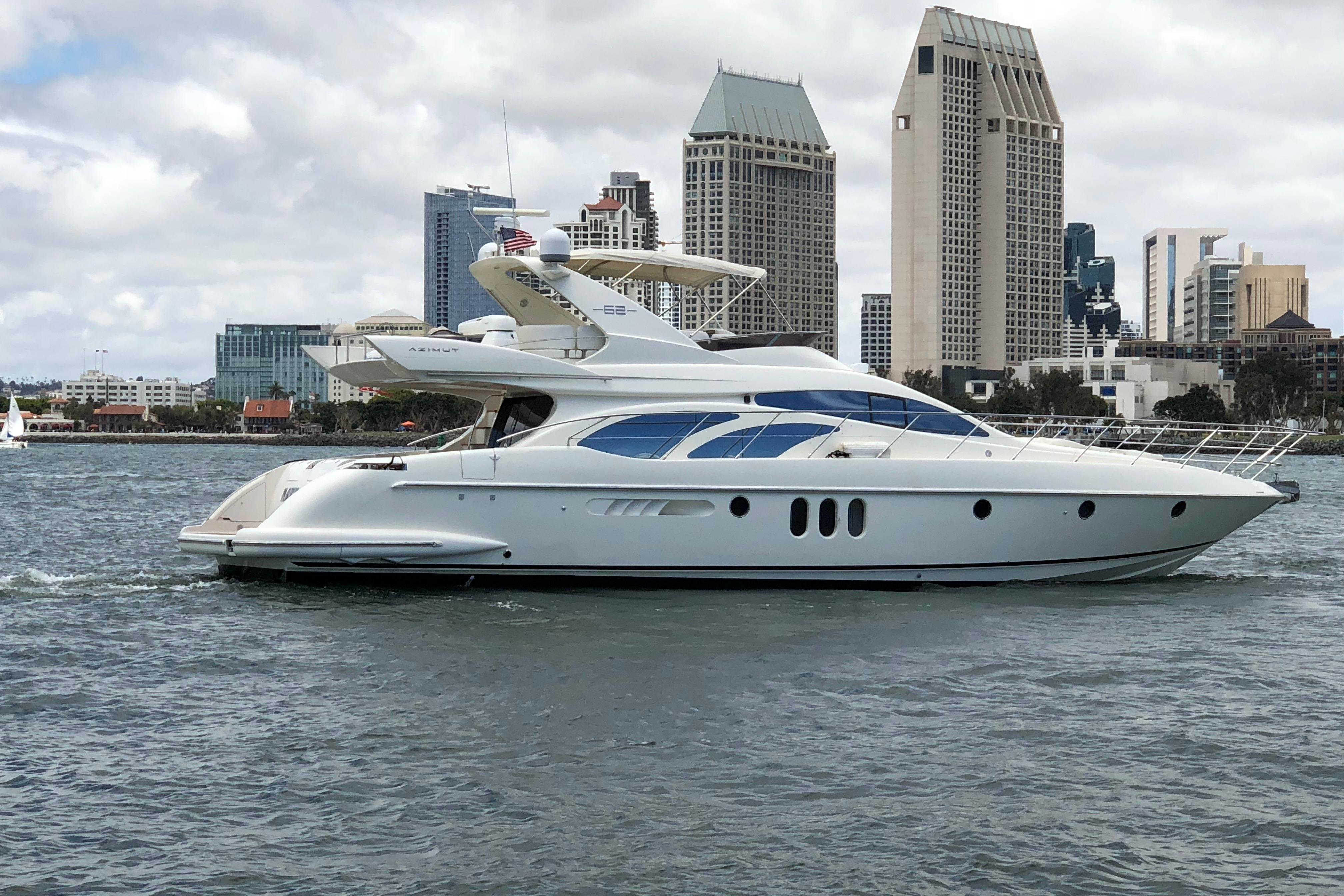 2007 Azimut 62E