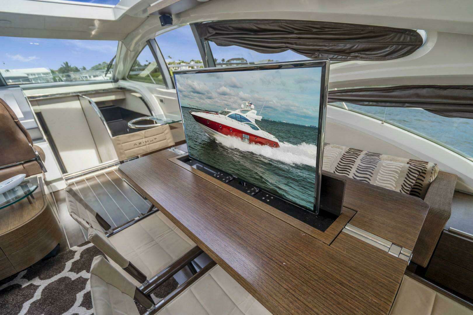 2007 Azimut 68S - Image 20