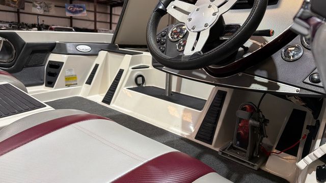 2015 Ranger Z118C W/Evinrude E-Tec 150 - 20