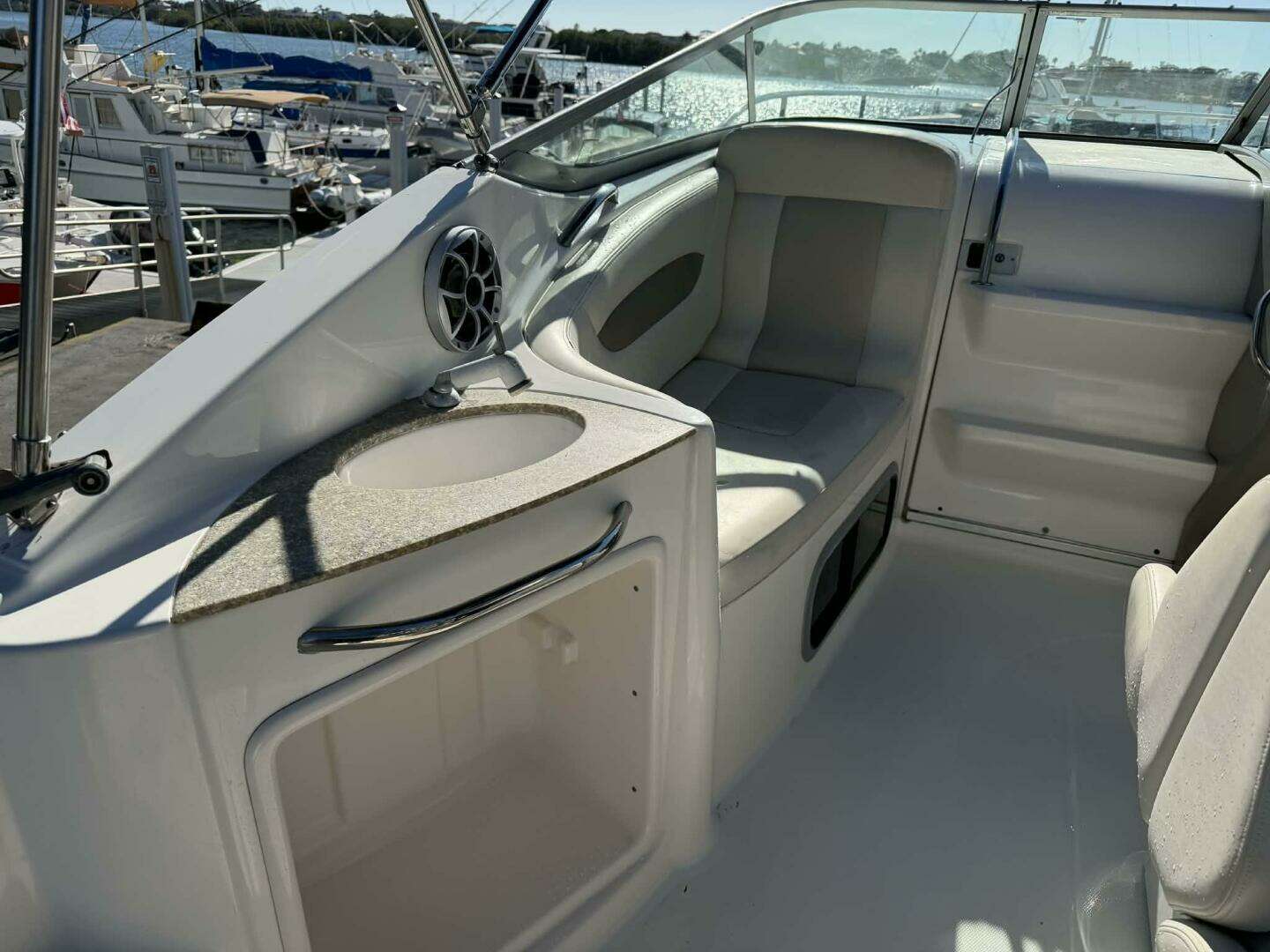 2008 Chaparral 250 Signature - Image 18