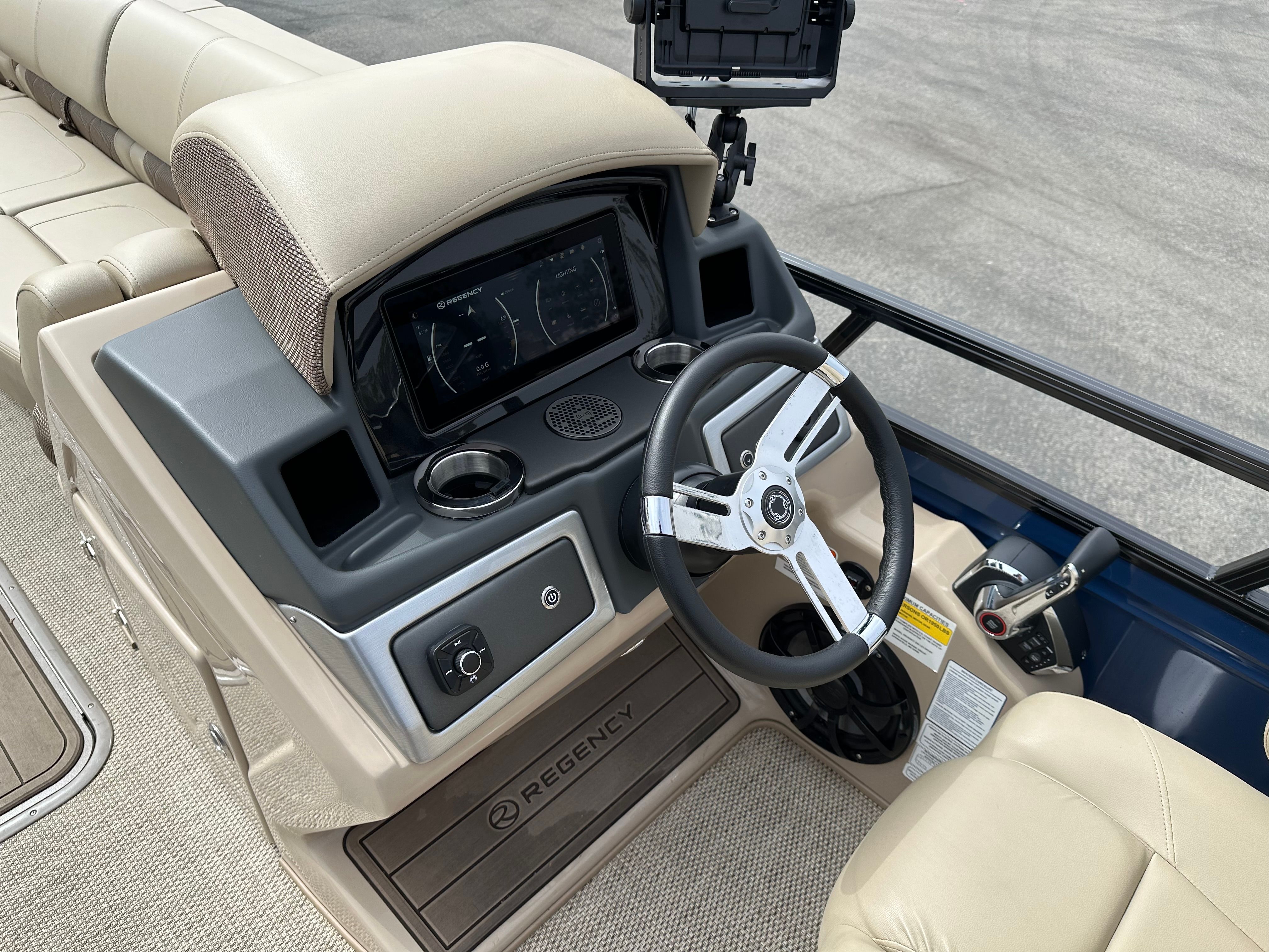 2024 Regency 250LE3 SP - 11