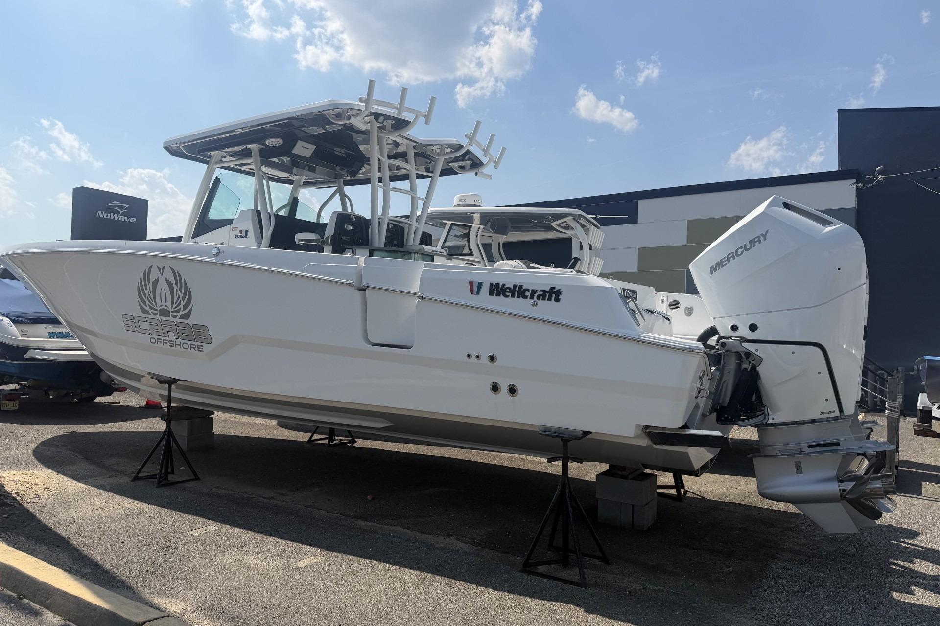 2025 Wellcraft 352 Fisherman