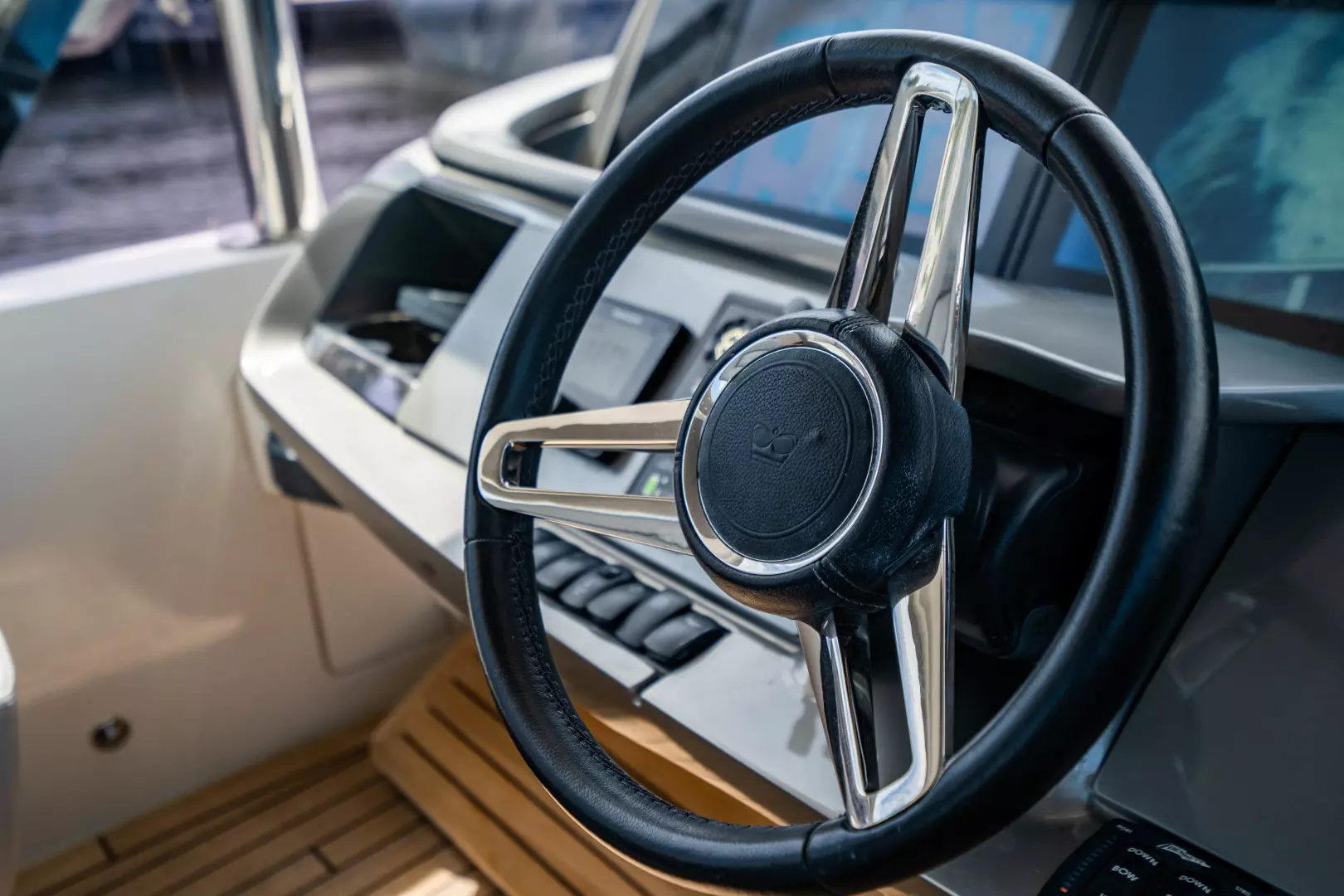 2018 Princess F62 - Image 46