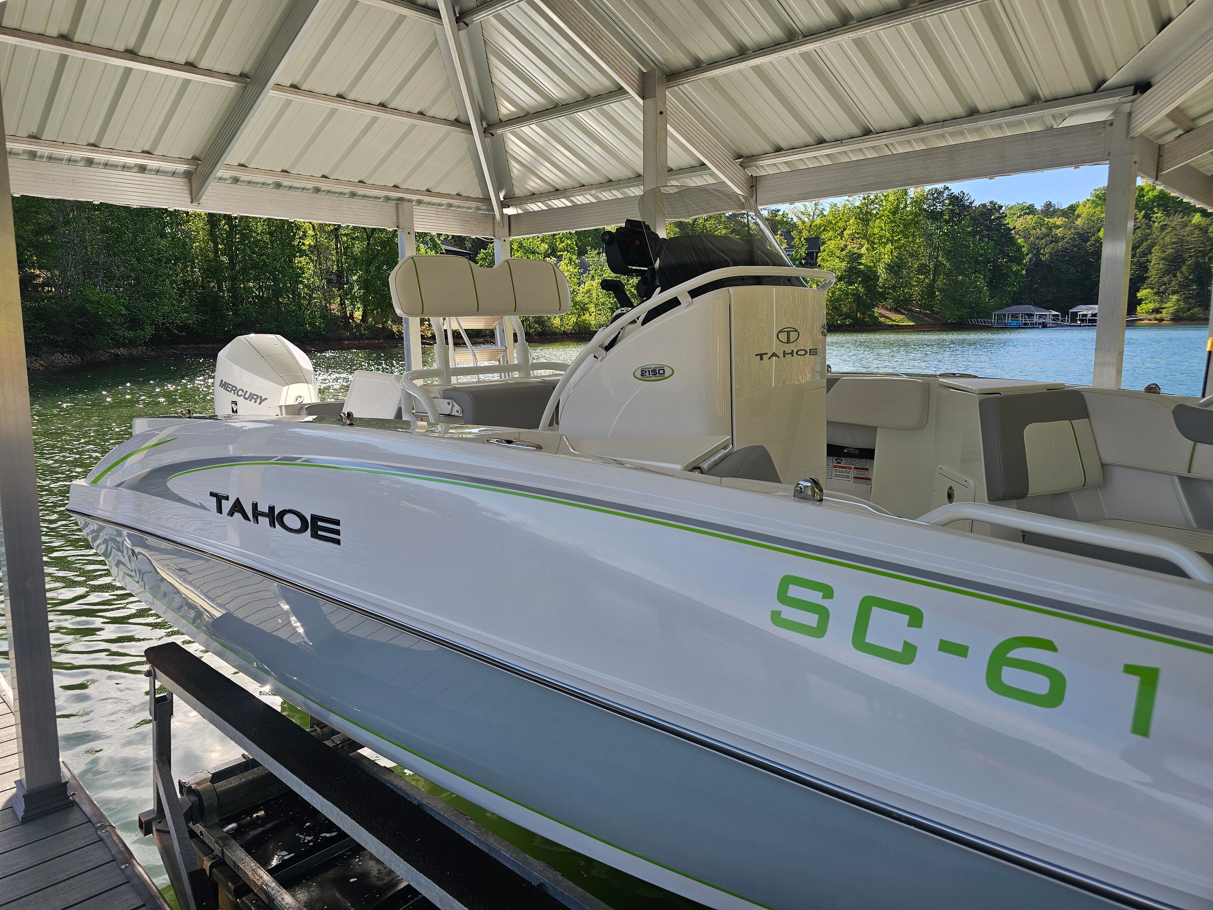 2024 Tahoe 2150 CC - 33