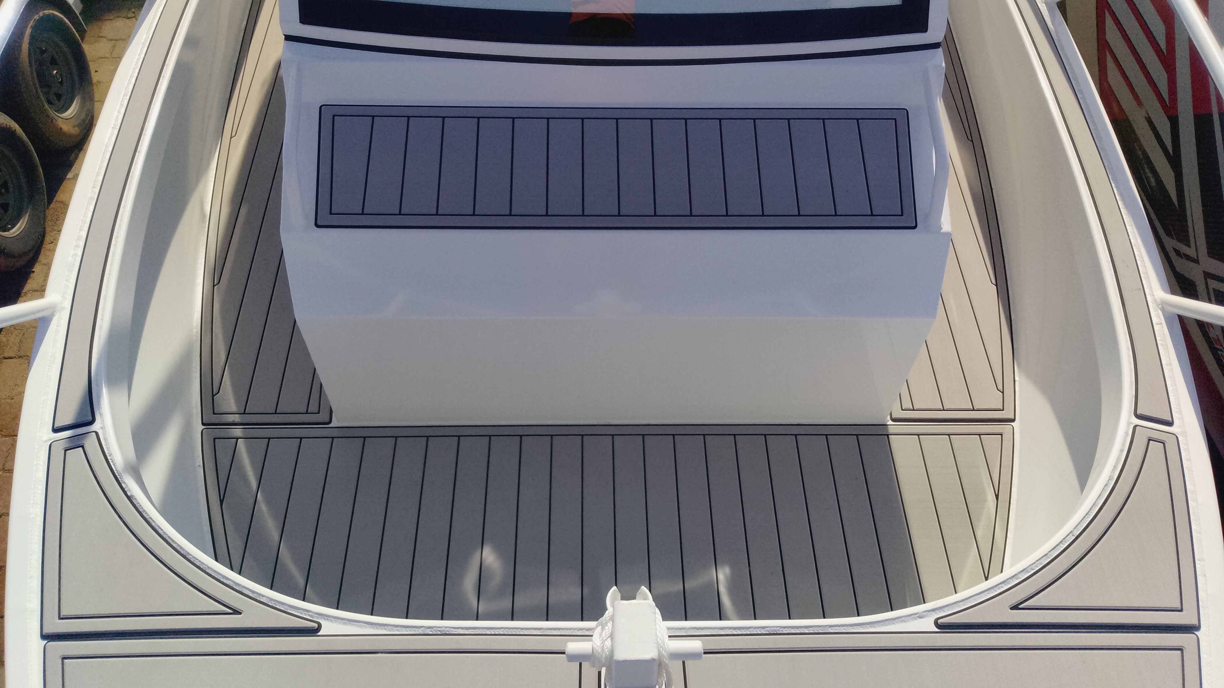 Interior view of Gospel Boat 7.5M, model year 2024.