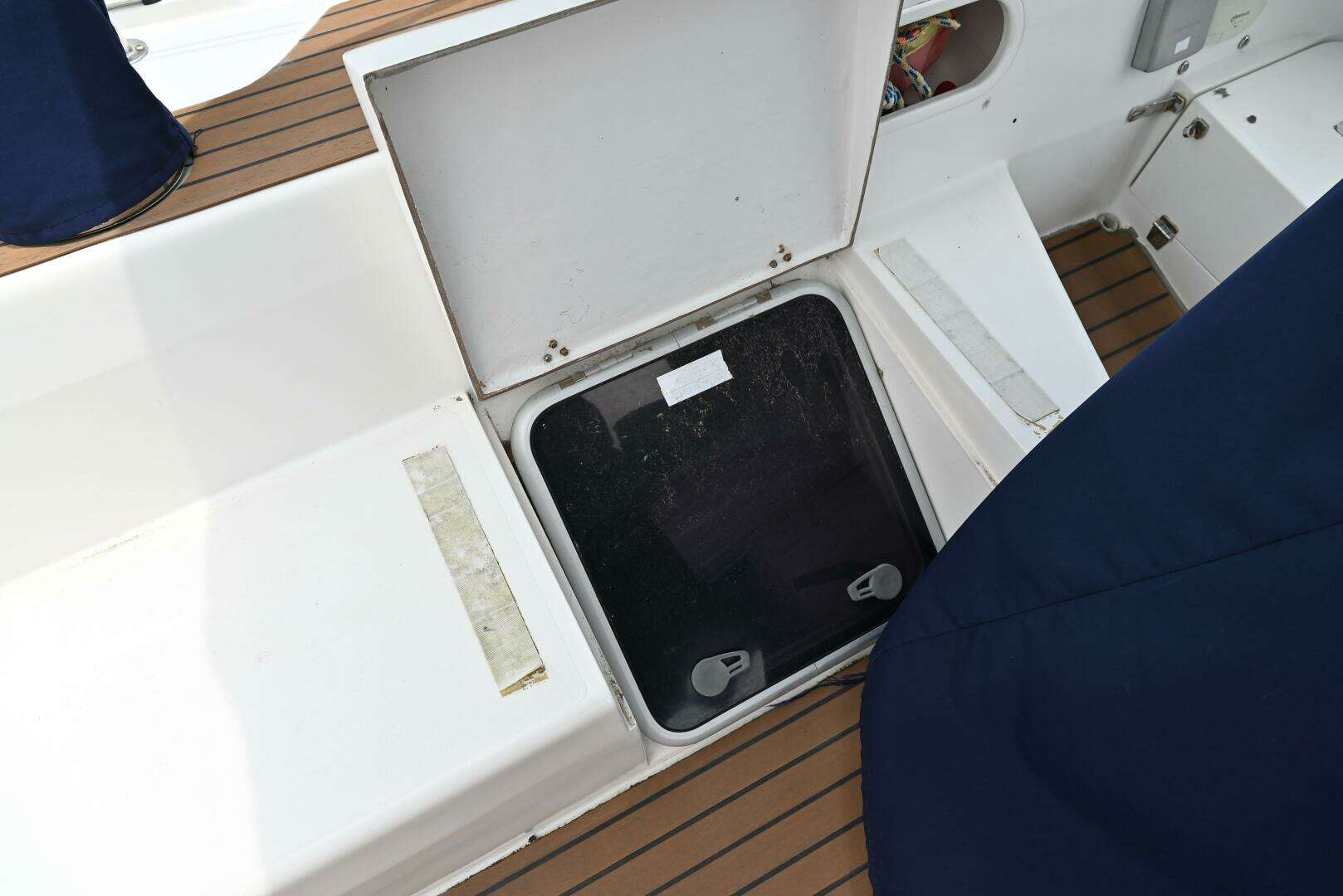 2002 Catalina 36 MKII - Image 18