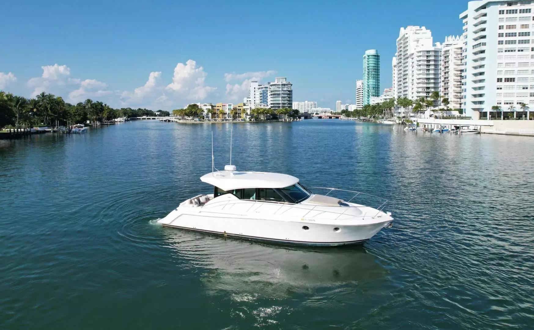 2018 Tiara Yachts 39 Coupe - Image 8