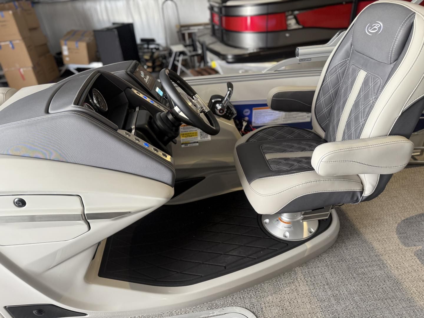 2025 Barletta Lusso L23UC - 21
