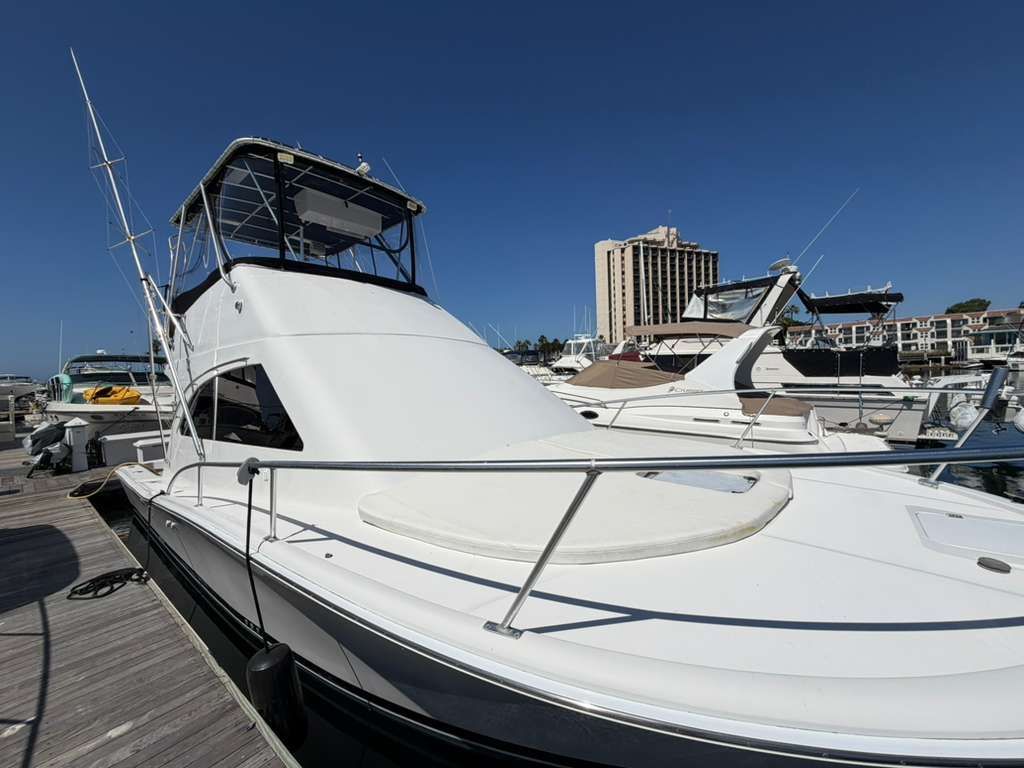 2000 Luhrs Tournament 340 Convertible - 31
