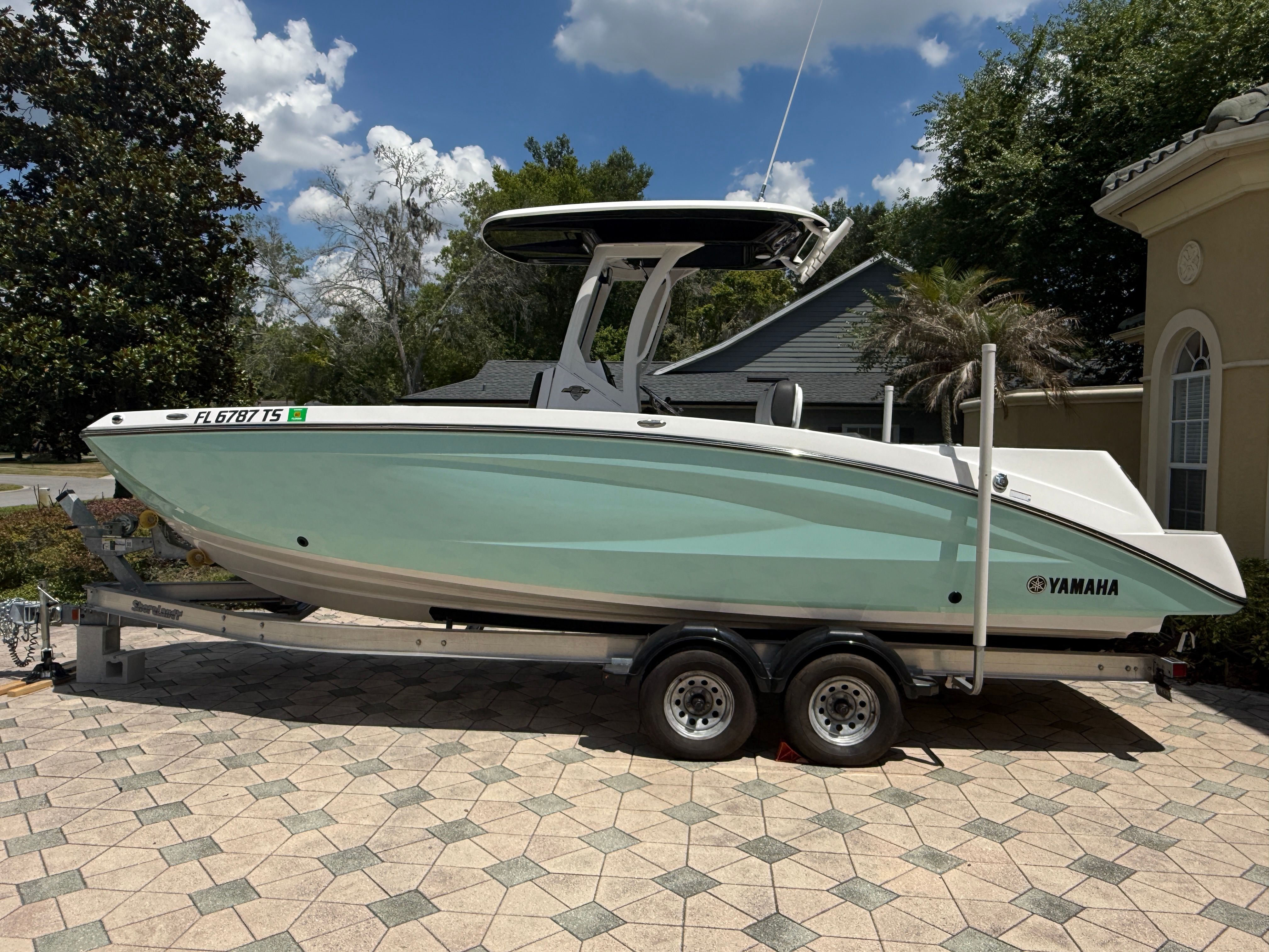 2024 Yamaha Boats 252 FSH Sport