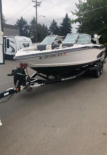 2012 MasterCraft X30 - 2