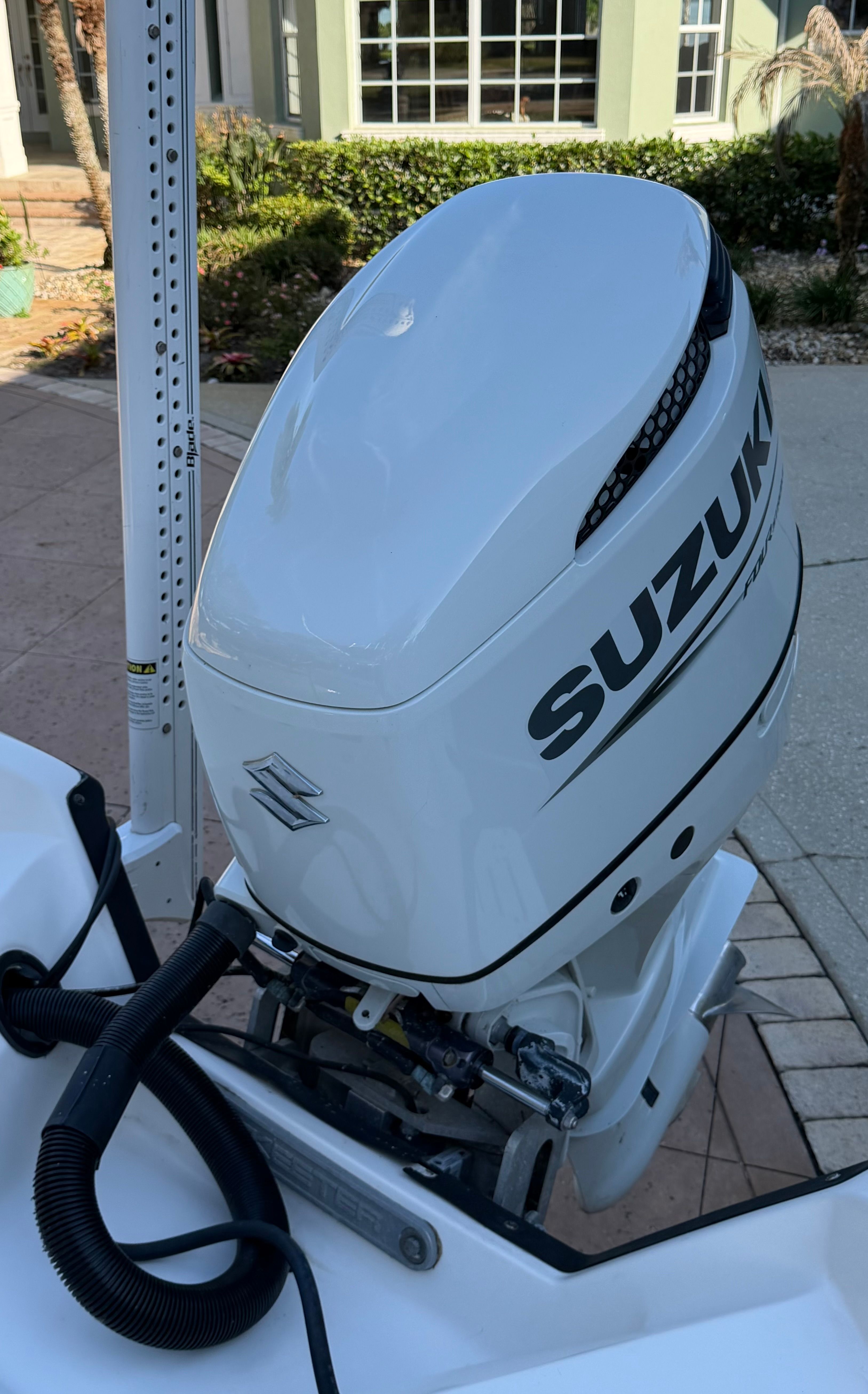Suzuki outboard motor on a 1999 Skeeter ZX2200 boat.