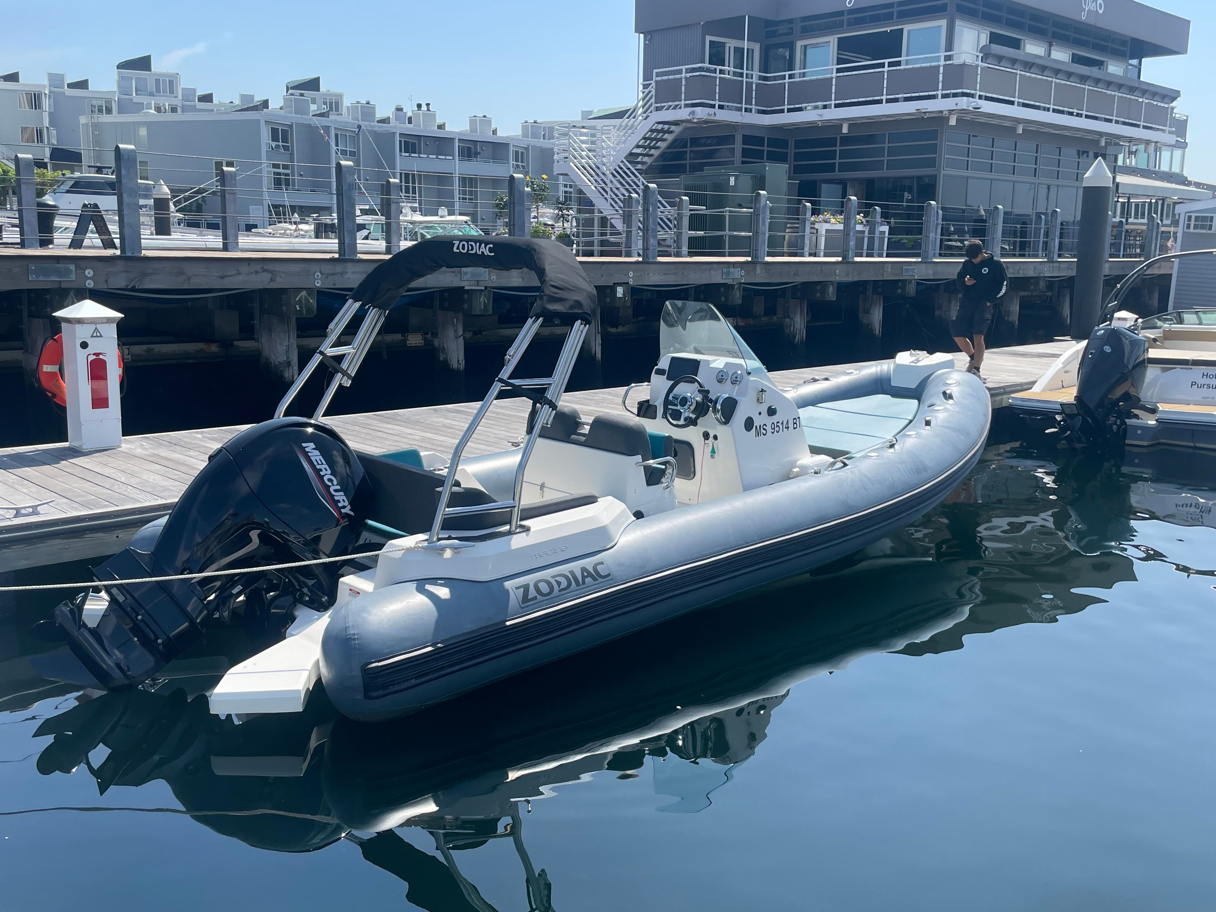2023 Zodiac Medline 6.8