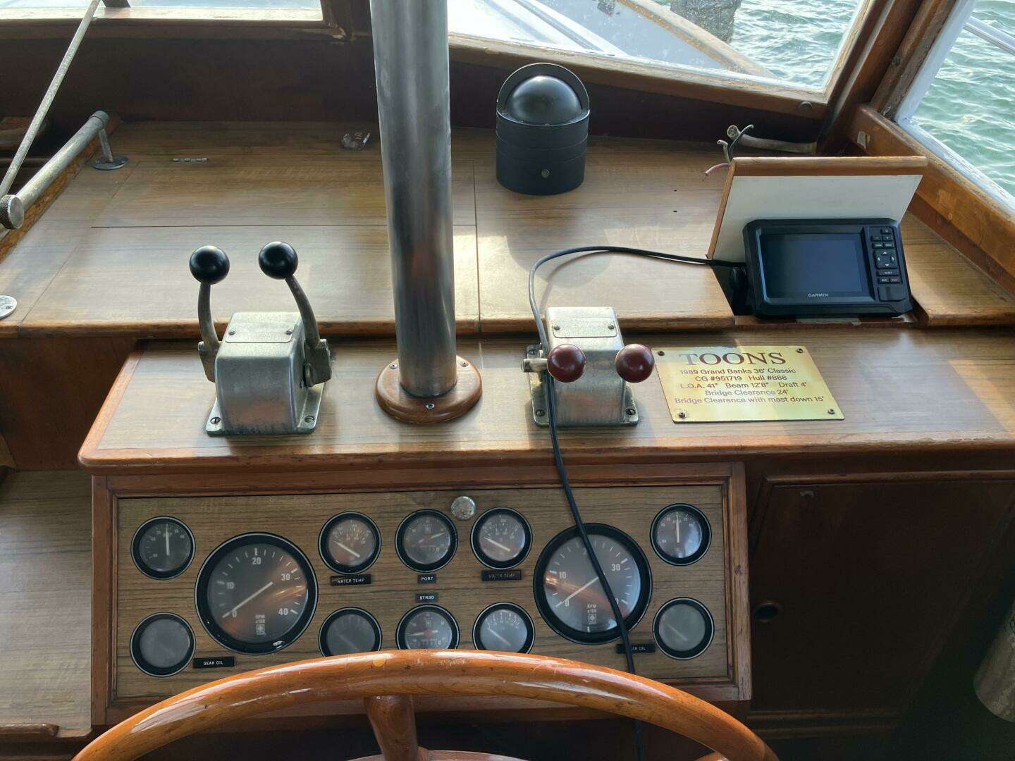 1989 Grand Banks 36 - Image 19