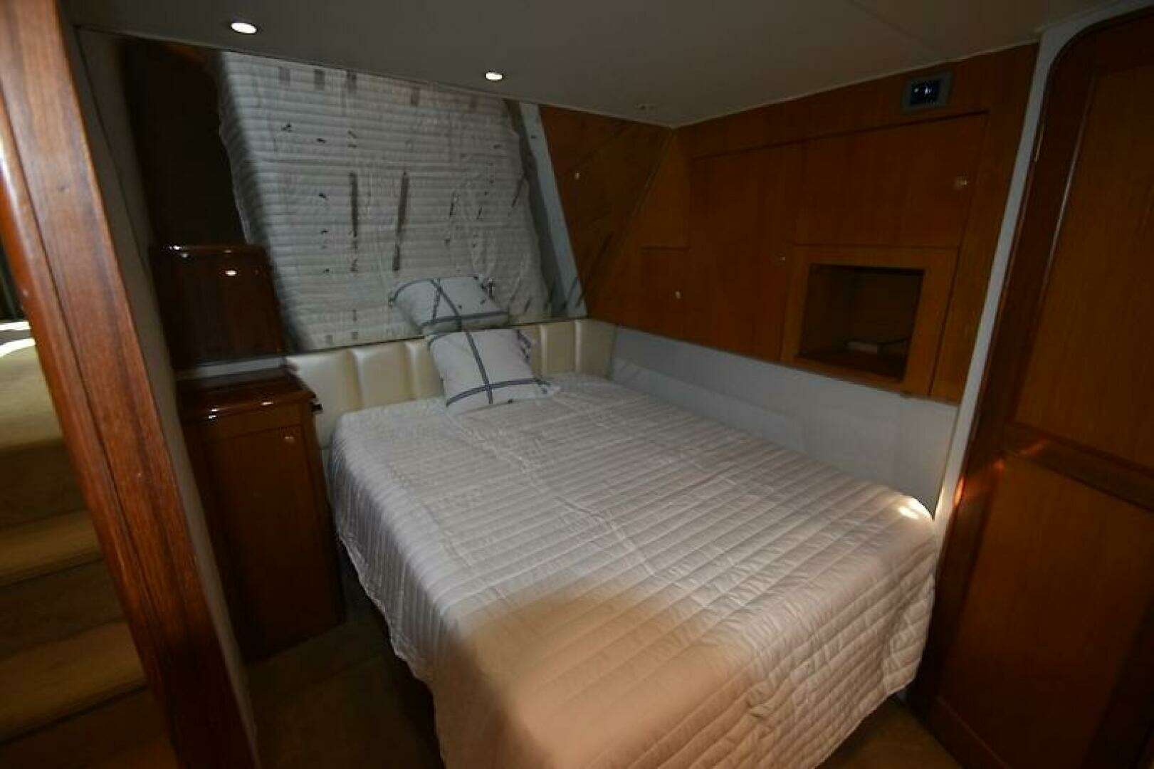1997 Ocean 48 Convertible - Image 31