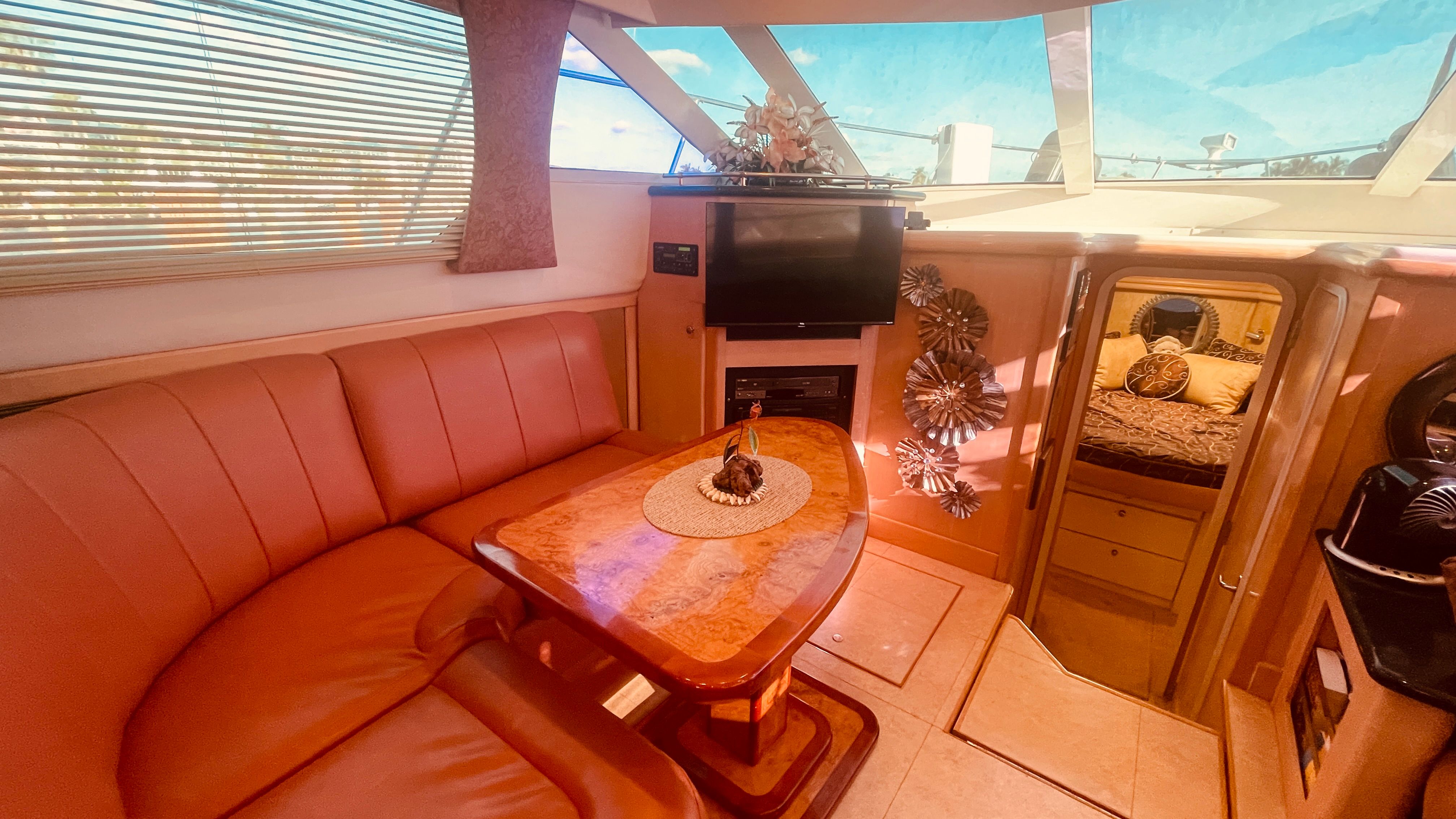 1997 Carver 500 Cockpit Motor Yacht - 20