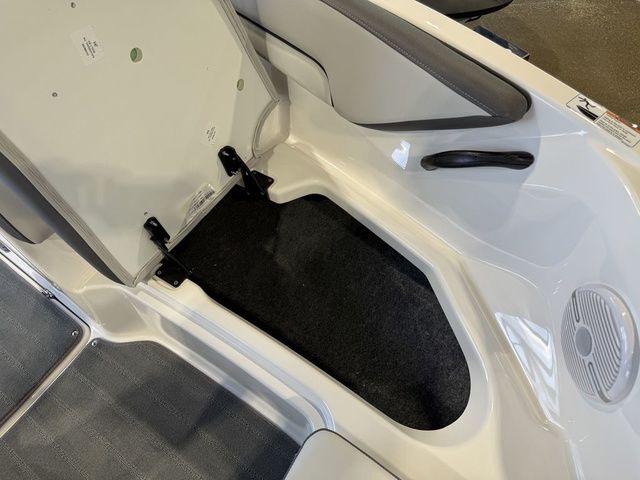 2026 Yamaha Boats SX190 - 26
