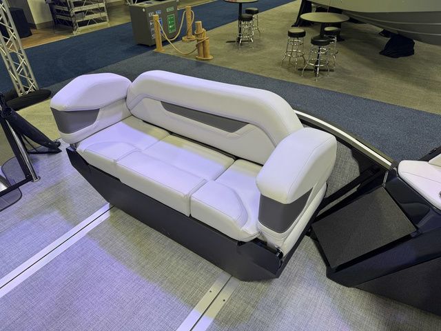 2026 Flamingo Rove 24' - 29