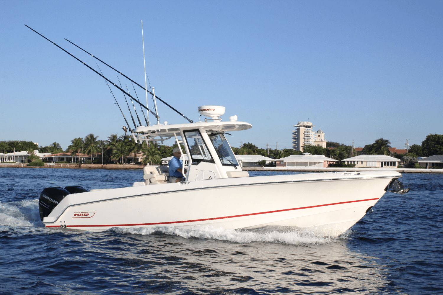 2026 Boston Whaler 280 Outrage - 91