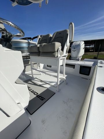 2025 Sportsman Masters 247OE Bay Boat - 6