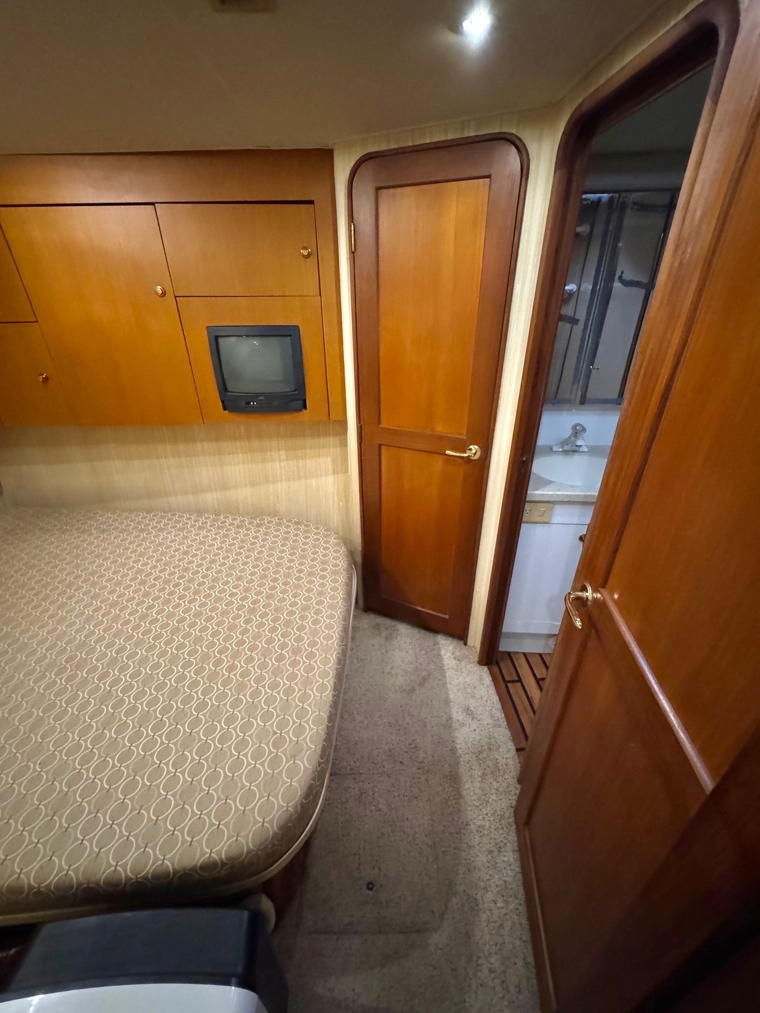 2003 Ocean Yachts 48 Super Sport - 32
