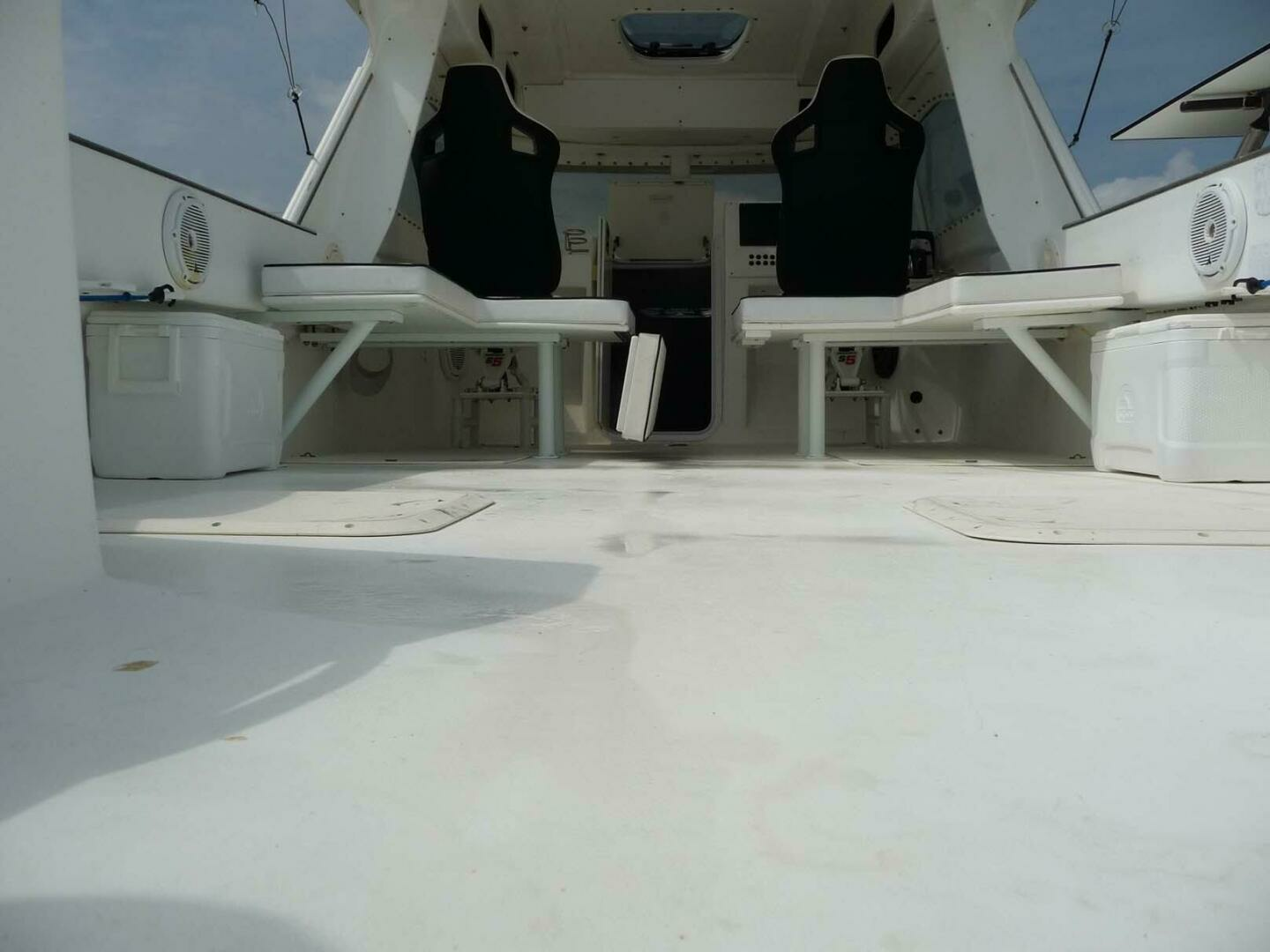 1985 Wellcraft Scarab 34 - Image 9