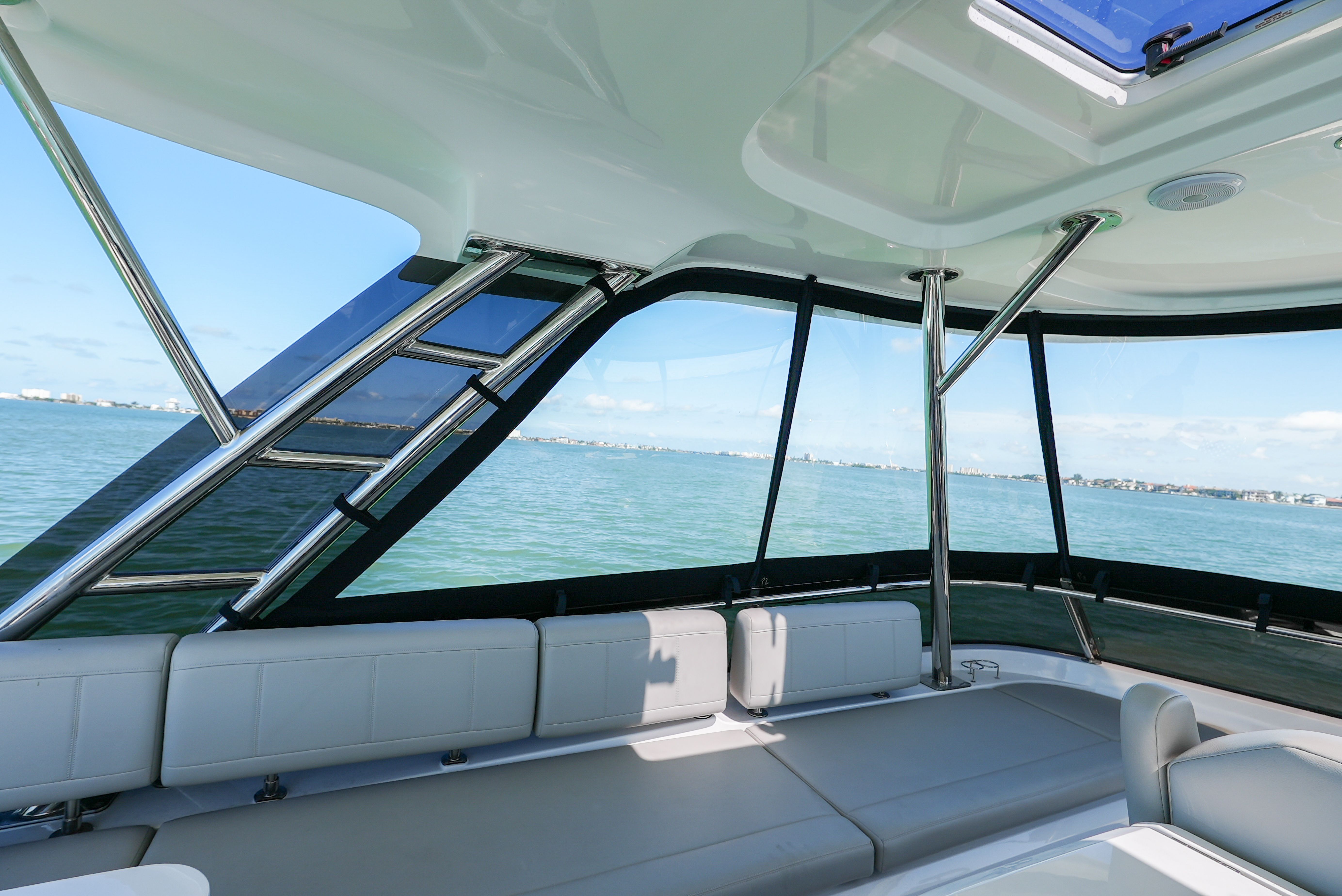 2025 Aquila 42 Yacht - 36
