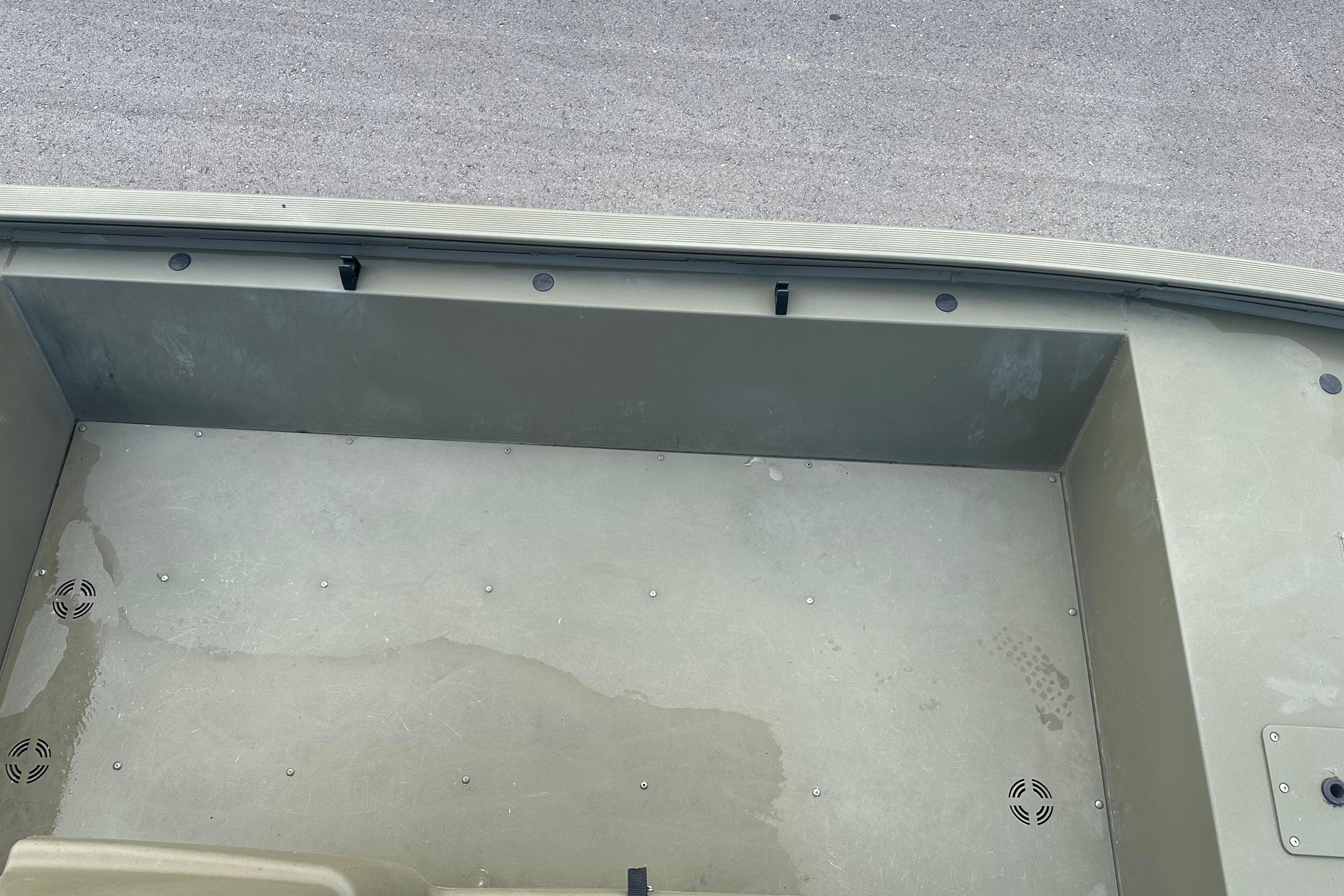 2024 Tracker Grizzly 1648 SC boat interior, showcasing spacious, durable design.