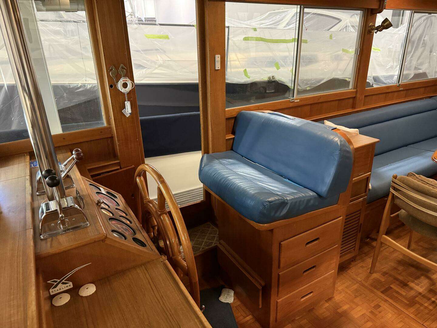 1991 Grand Banks 42 Classic - Image 31