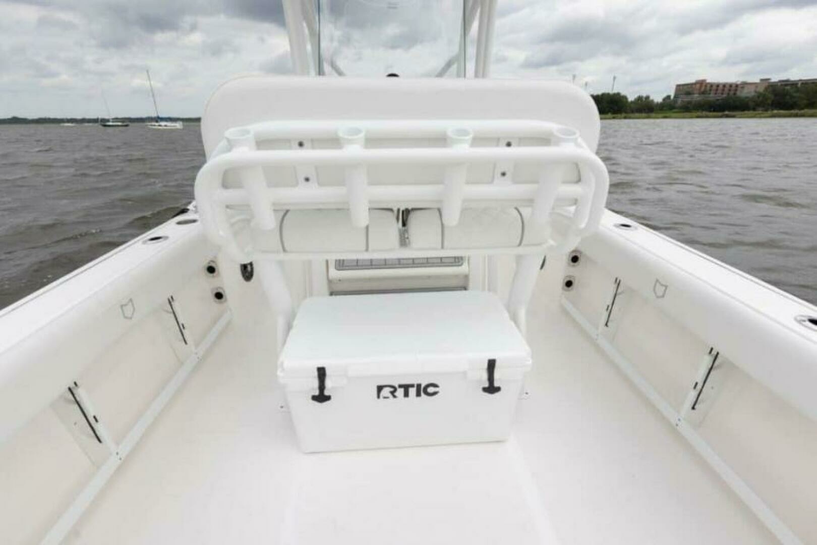 2027 Sea Fox 248 Commander - Image 3