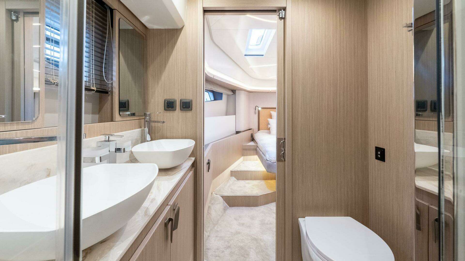 2025 Prestige F4.9 - Image 48