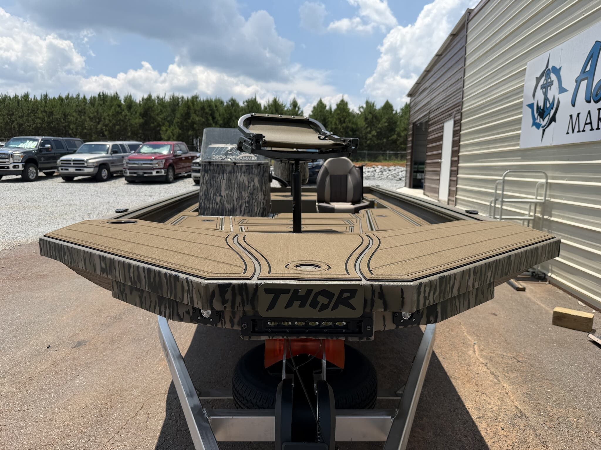 2027 Thor Lake Hammer 1900 SC 140HP SS - 2