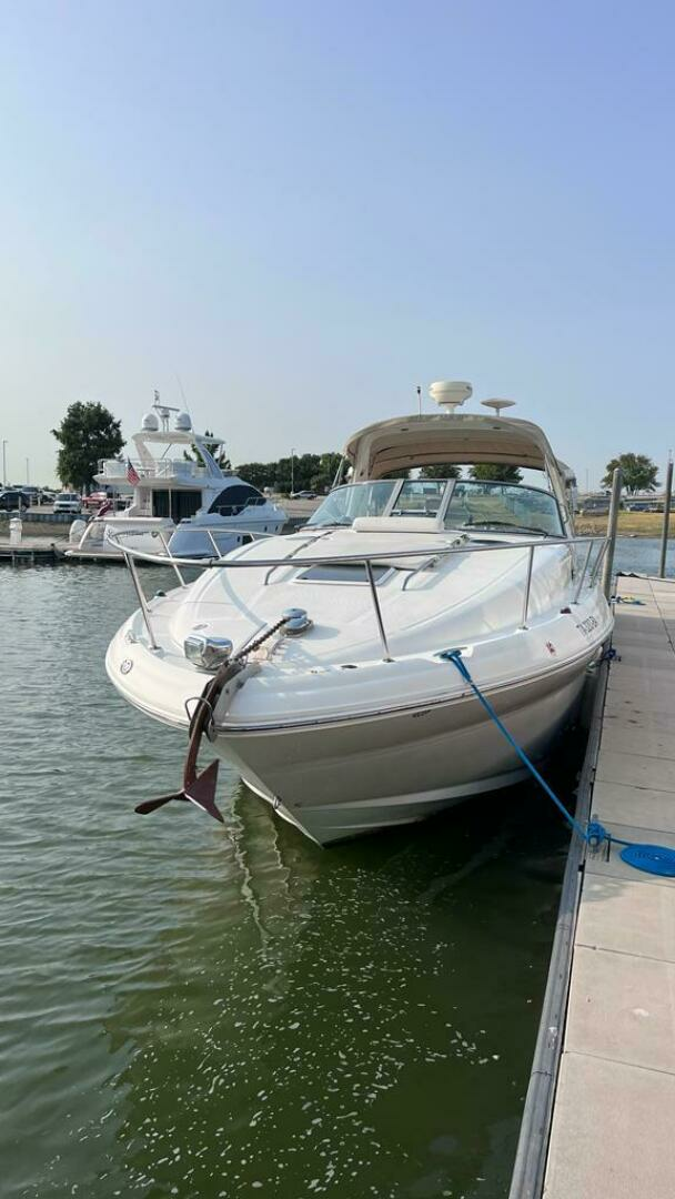2005 Sea Ray Sundancer 320 - Image 2