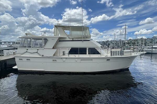 1981 Hatteras 48 Motoryacht