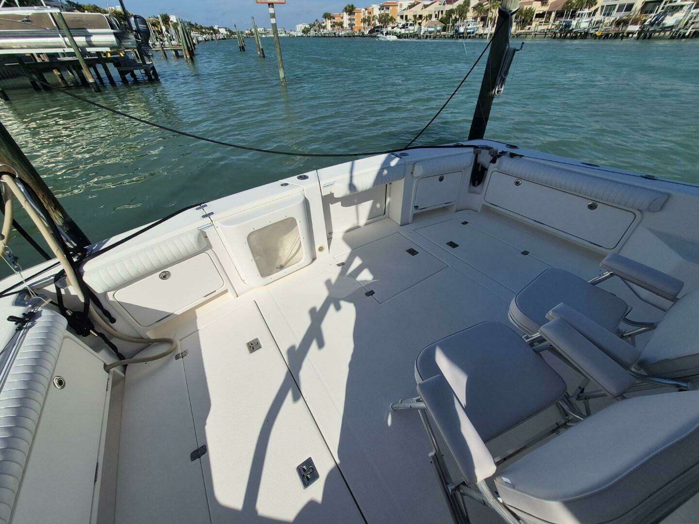 2004 Riviera 4000 Offshore - Image 8
