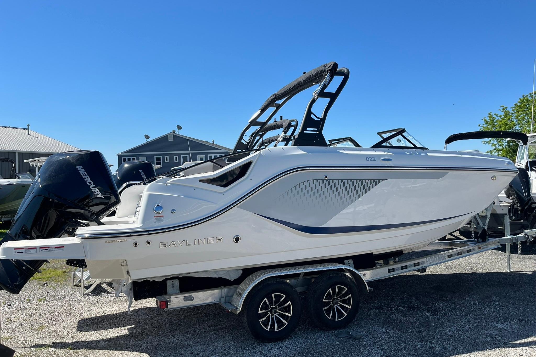 2026 Bayliner D22