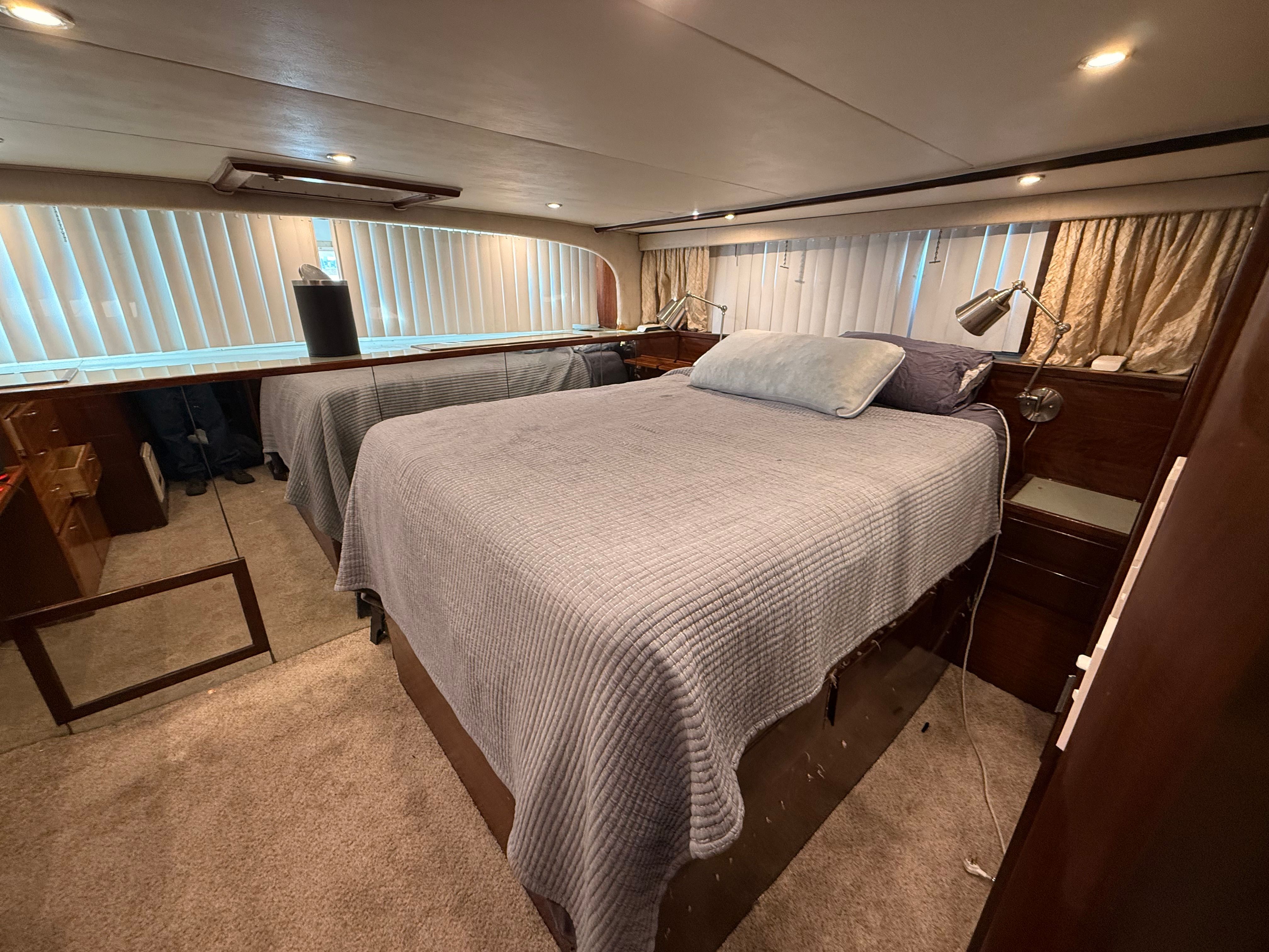 1969 Hatteras 53 - 8