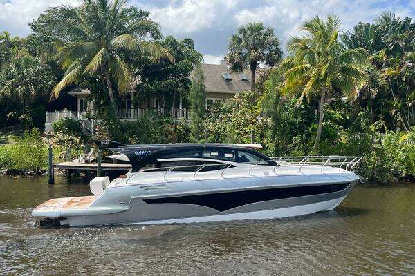 2025 Real 40 HT Luxury