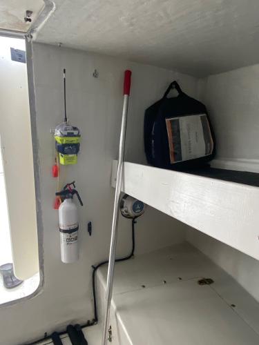 2003 Goldline Pilothouse - 10