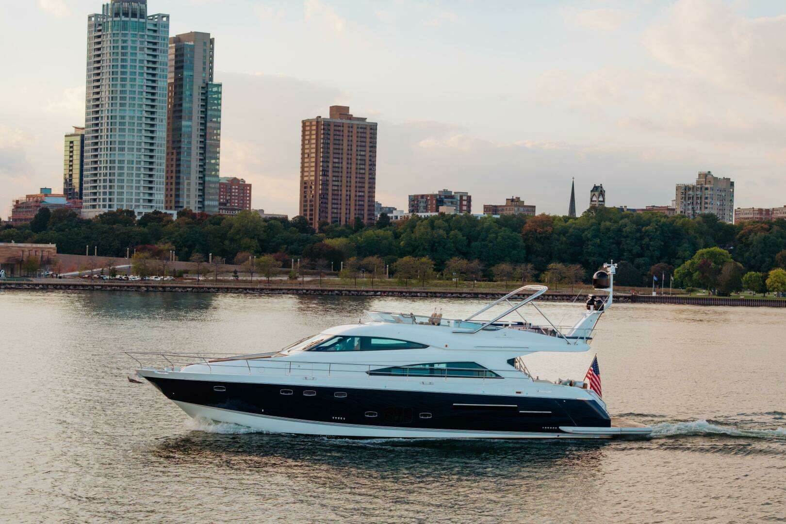 2011 Fairline 65 Squadron - Image 4