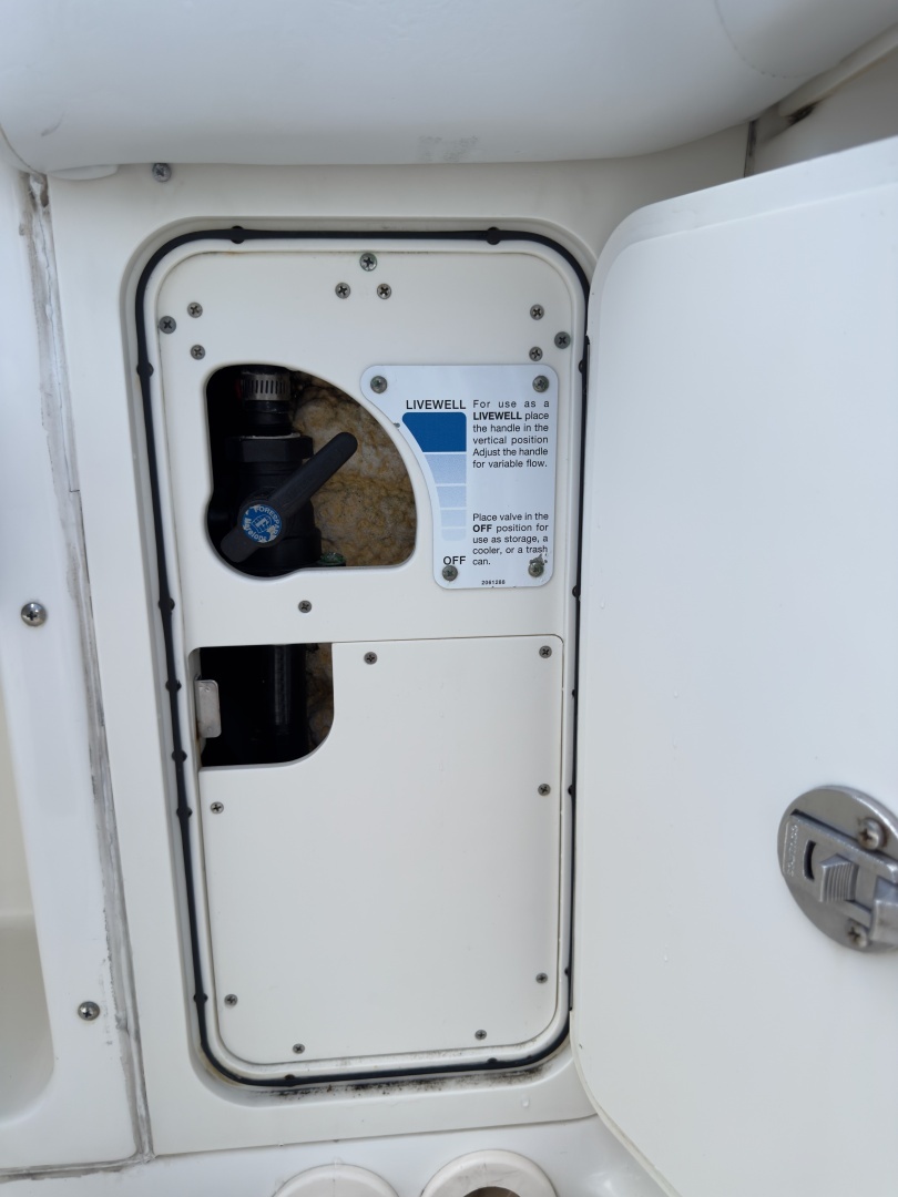 2016 Boston Whaler 350 Outrage - Image 69