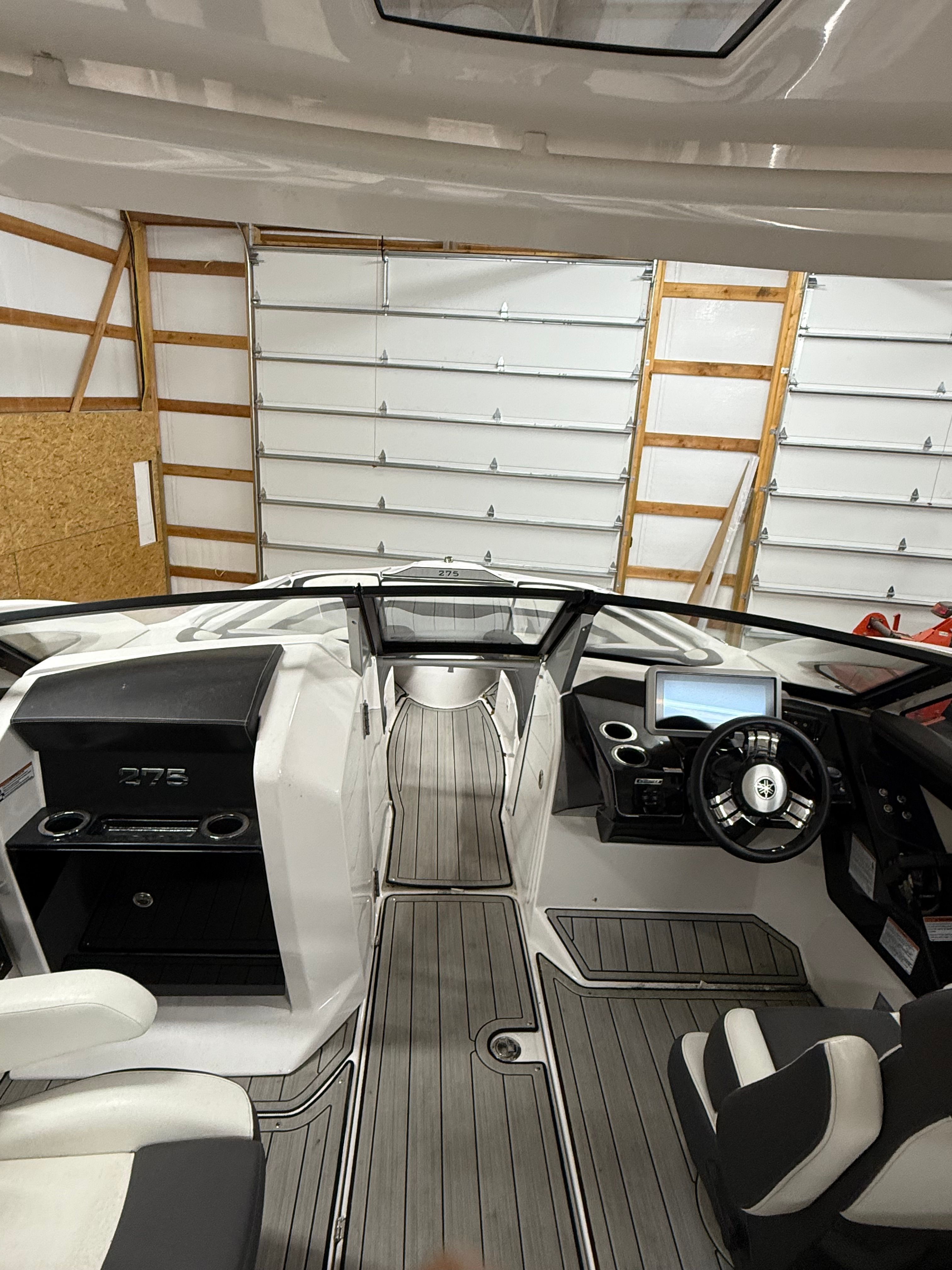 2021 Yamaha Boats 275SD - 8