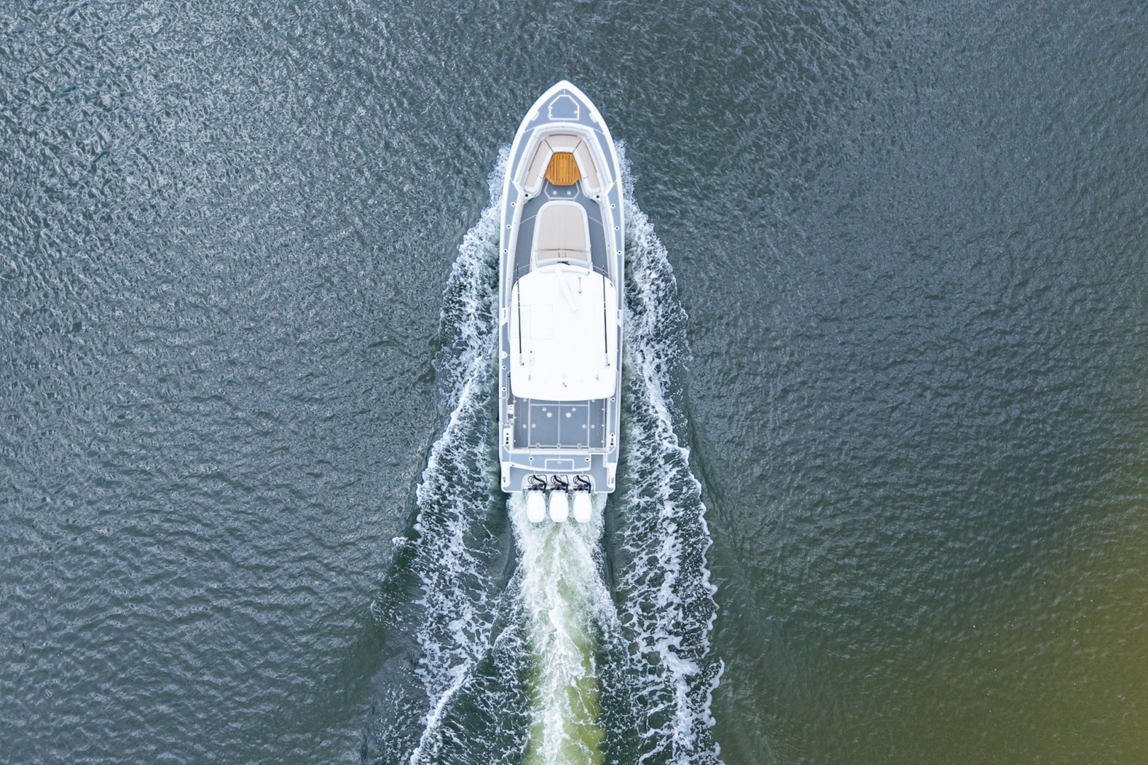 2018 Boston Whaler 380 Outrage - Image 32